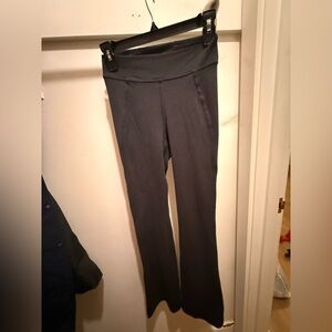 Lululemon Size 6 Gray Flared Yoga Pants with Split Detail at Bottom